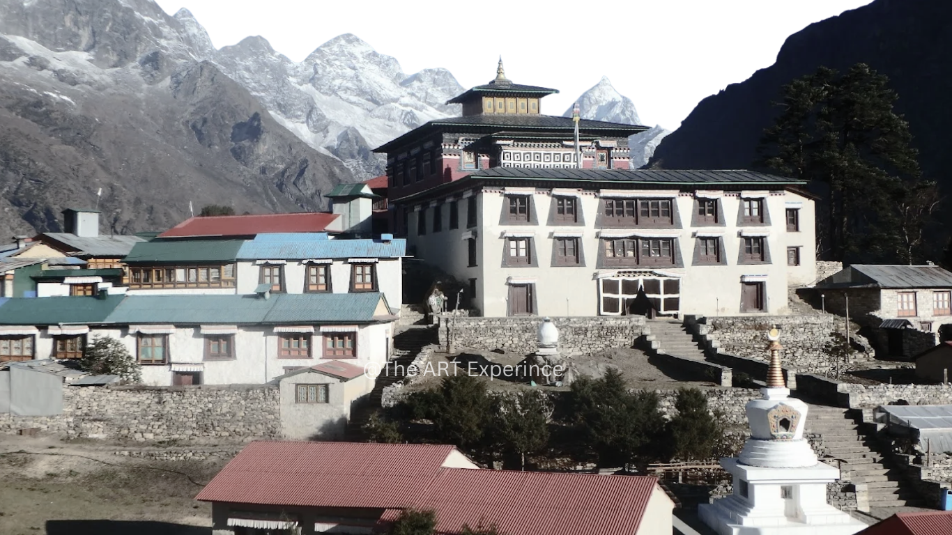 Role of Sherpas and Local Expertise